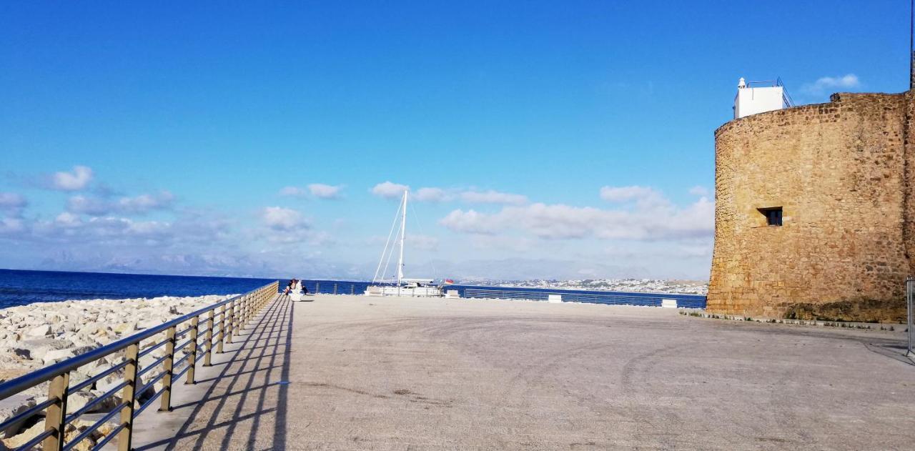 Le Camere Di Mariu Castellammare del Golfo Exteriör bild